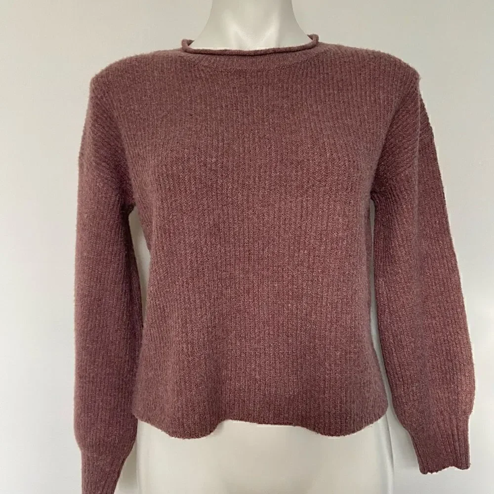 Pink Rose Ribbed Puff sleeve fuzzy mauve sweater
